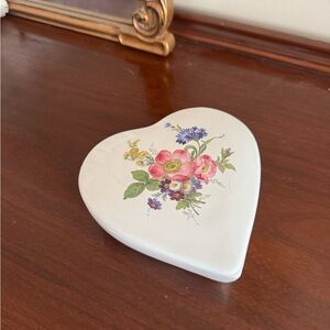 Floral Heart-Shaped Trinket Box